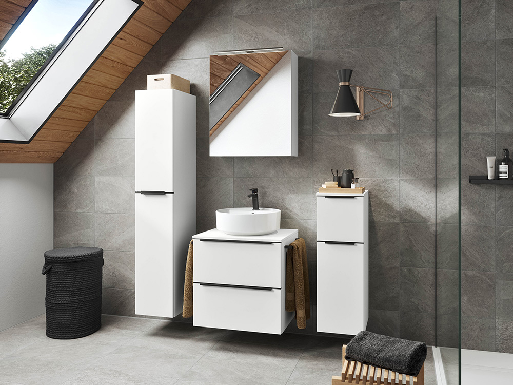 Ein platzsparendes Badezimmer-Set